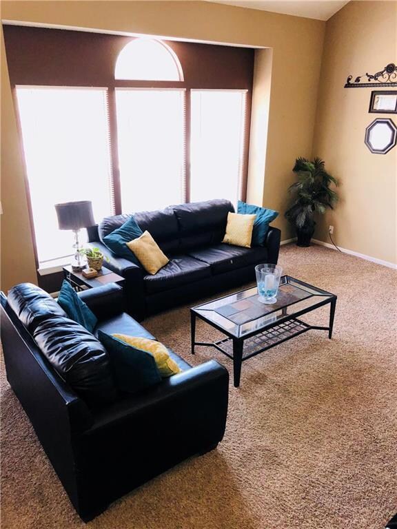 20191 W 219th St, Spring Hill, KS 66083 - photo 5