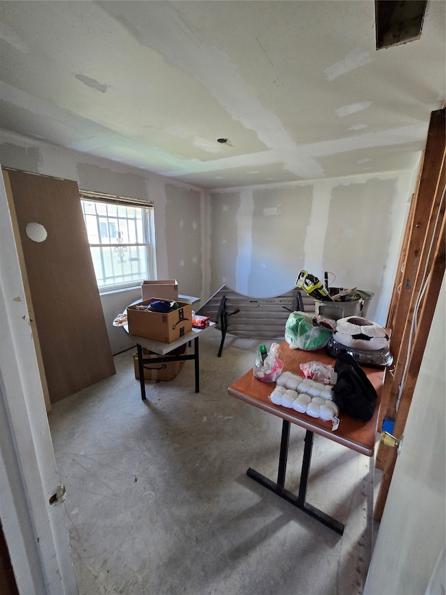 3620 Pacesetter Dr, Dallas, TX 75241 - photo 4