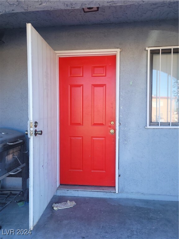 unlisted-address, Las Vegas, NV 89156 - photo 2