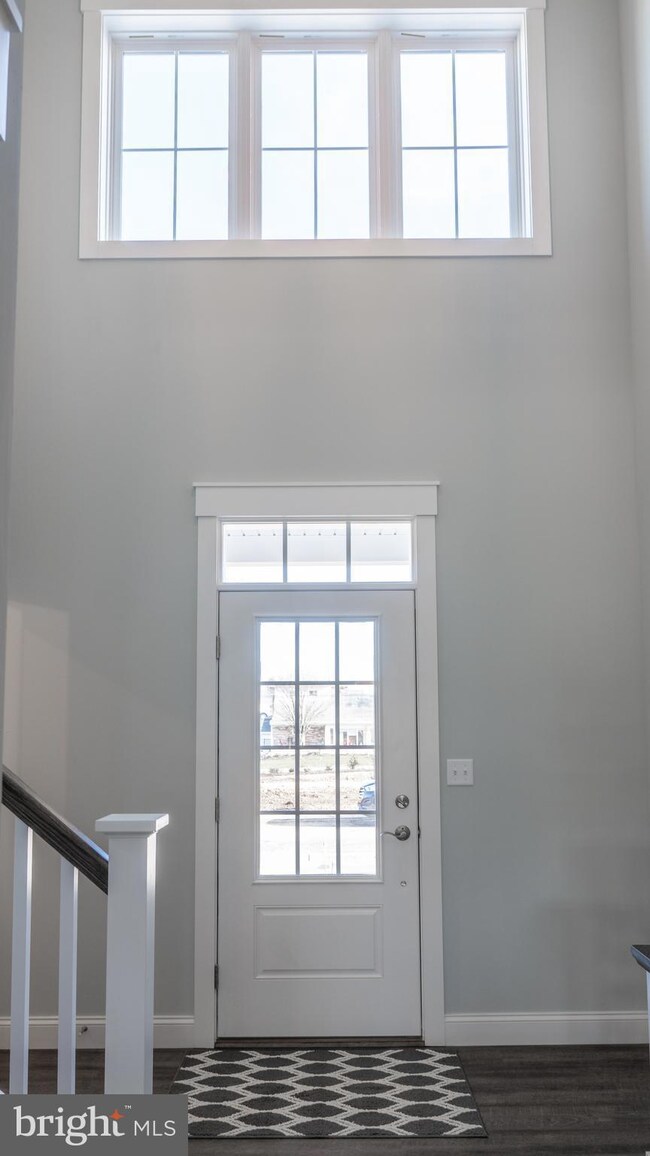 1815 Emerald Way unit 52, Mount Joy, PA 17552 - photo 4