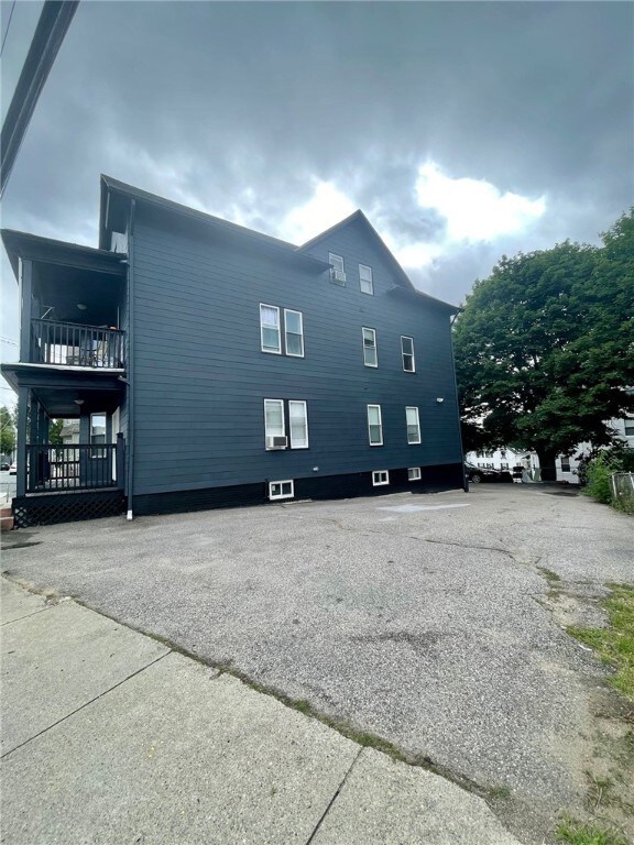 292 Douglas Ave, Providence, RI 02908 - photo 2