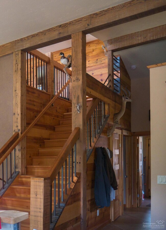 1622 NW Fresno Ave, Bend, OR 97703 - photo 3