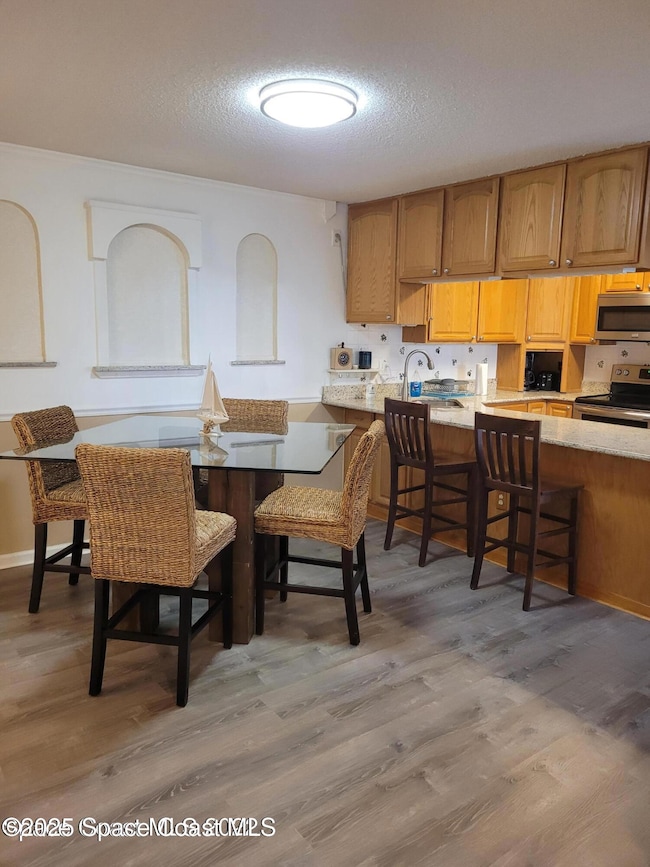 Vinyl flooring