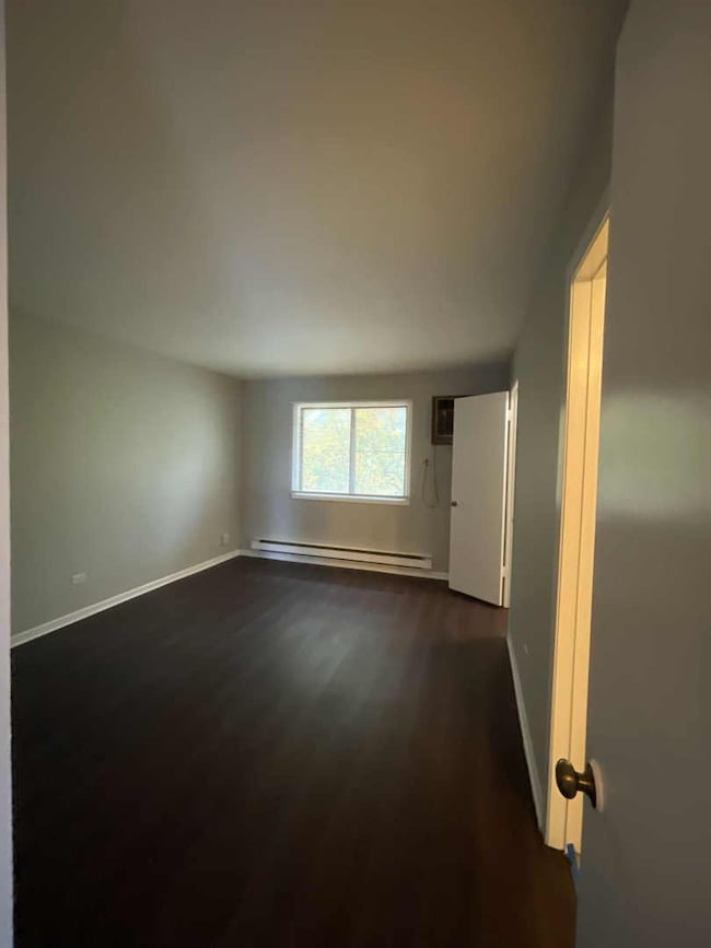 202 N Waters Edge Dr unit 201, Glendale Heights, IL 60139 - photo 7