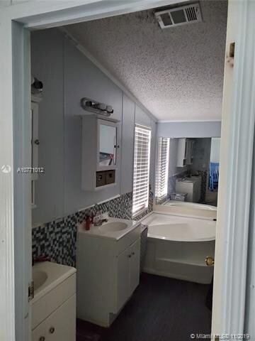 11720 SW 10th St, Davie, FL 33325 - photo 5