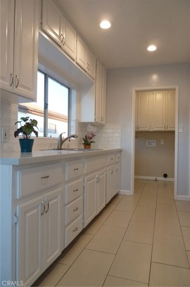 1628 W 154th Place, Gardena, CA 90247 - photo 3