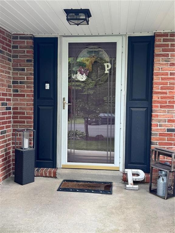 4922 Hemlock Ct, Allentown, PA 18106 - photo 5