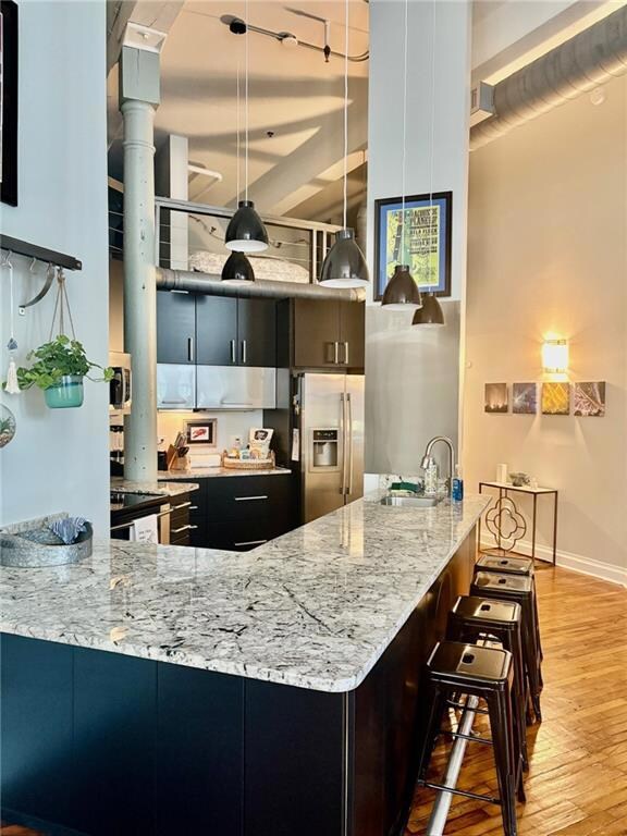 Kitchen and barstool seating