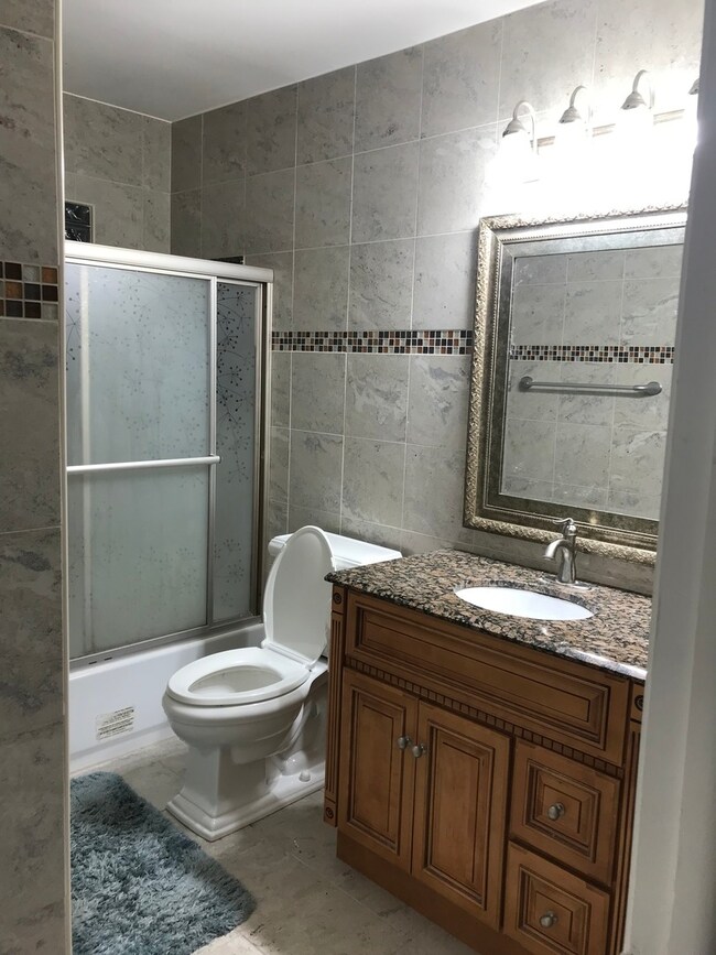 1100 N Wright St, Naperville, IL 60563 - photo 3