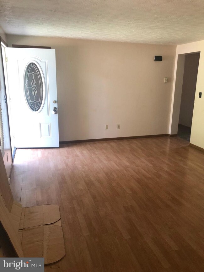 18 Tanglewood Dr, Old Fields, WV 26845 - photo 4