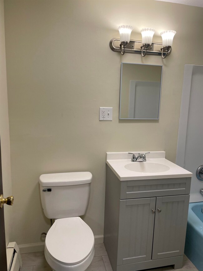 81 Fisherville Rd unit 7, Concord, NH 03303 - photo 4