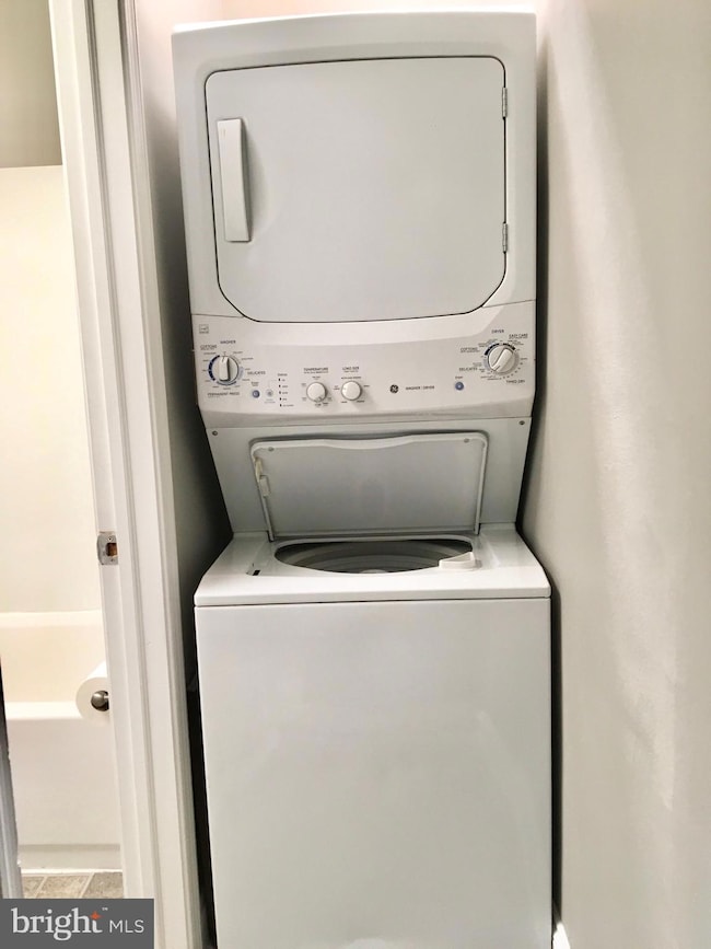 7235 Holabird Ave unit B, Dundalk, MD 21222 - photo 5