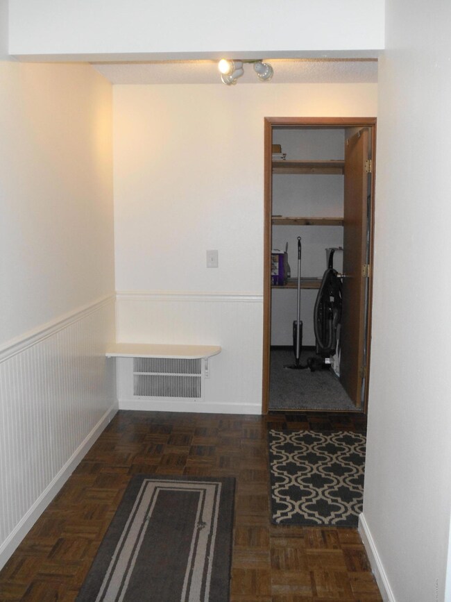 2240 Sentry Dr unit C406, Anchorage, AK 99507 - photo 6