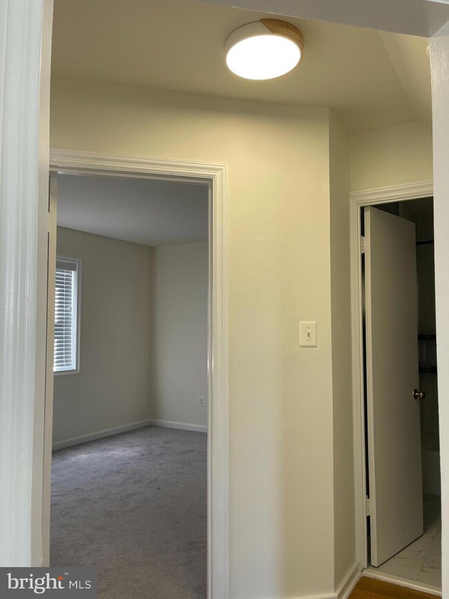 6618 Cavalier Dr, Alexandria, VA 22307 - photo 3