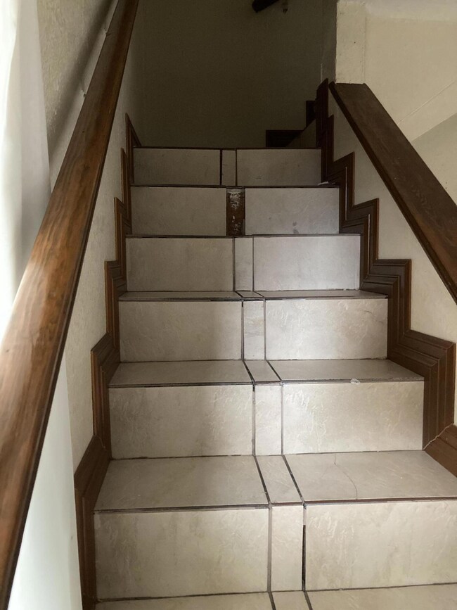 1519 Vanderbilt Dr, El Paso, TX 79935 - photo 4