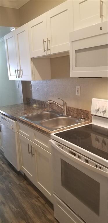 520 15th St N unit 1, Saint Petersburg, FL 33705 - photo 5