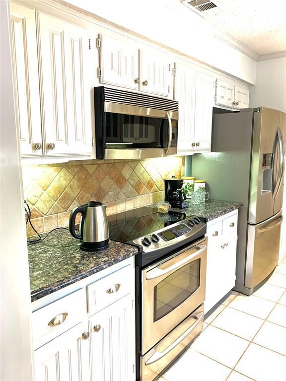 4906 Walnut Place Ct, Granbury, TX 76049 - photo 6