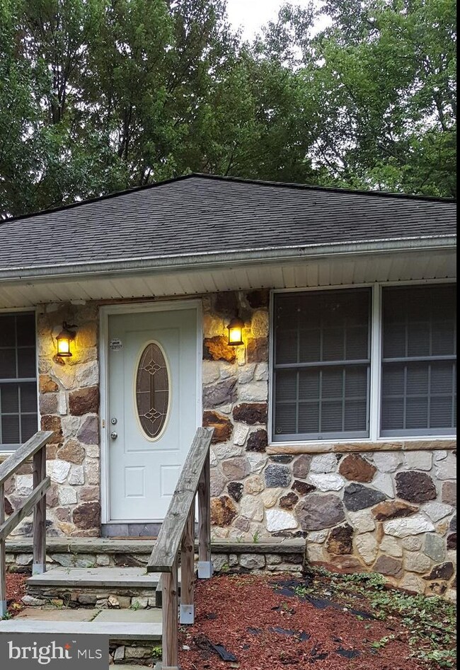 709 Kenilworth Ave, Cherry Hill, NJ 08002 - photo 2