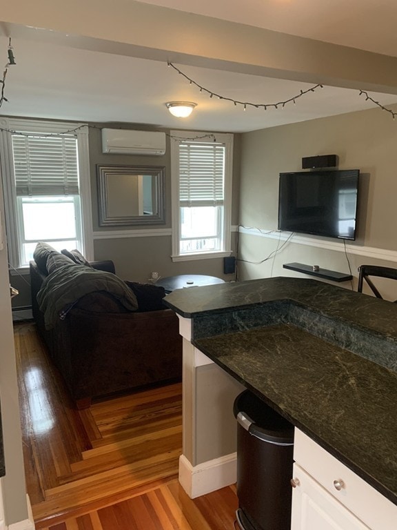 10 Hatch St unit 3, Boston, MA 02127 - photo 4