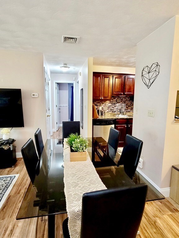 65 Centre St unit 7, Lynn, MA 01905 - photo 4