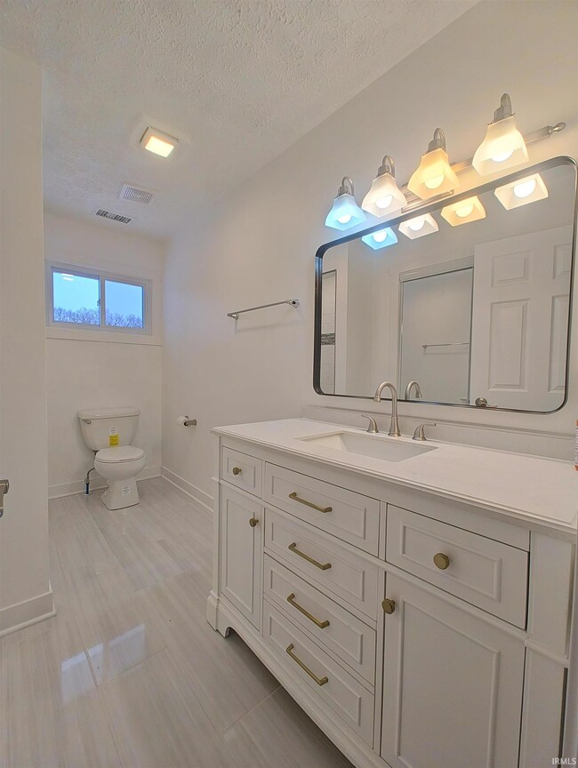 7180 E 25 N, Knox, IN 46534 - photo 7