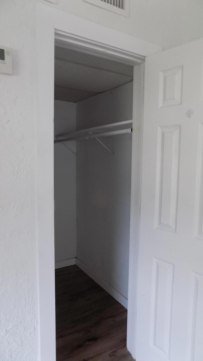 walk-in closet