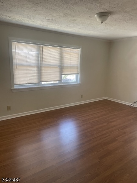 146 Tuxedo Pkwy, Newark, NJ 07106 - photo 2