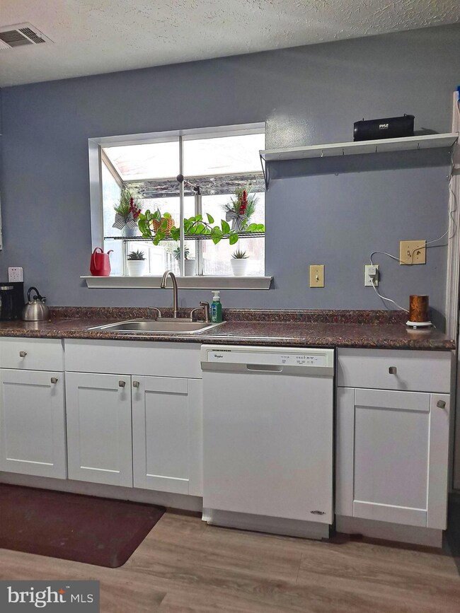 6301 Whistlers Place, Waldorf, MD 20603 - photo 7