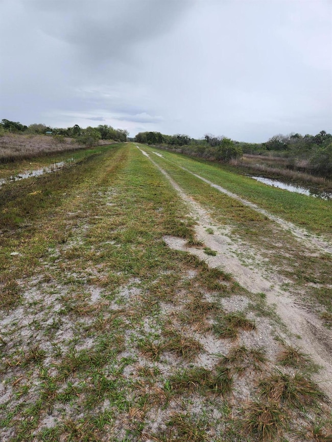 15679 NW 296th St, Okeechobee, FL 34972 - photo 2