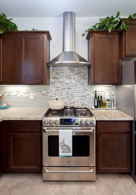 Muriel-kitchen2