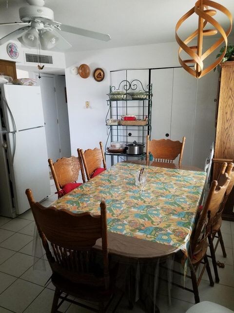 Kitchen and laundry