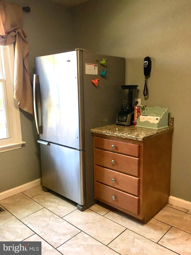 8114 Greenspring Valley Rd, Owings Mills, MD 21117 - photo 6