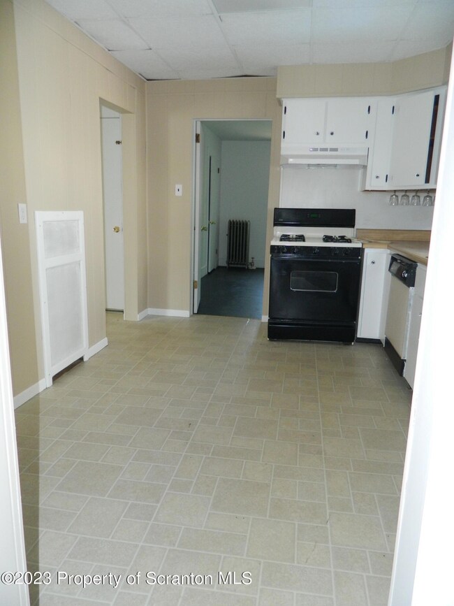 1509 Price 1st Floor St, Scranton, PA 18504 - photo 5