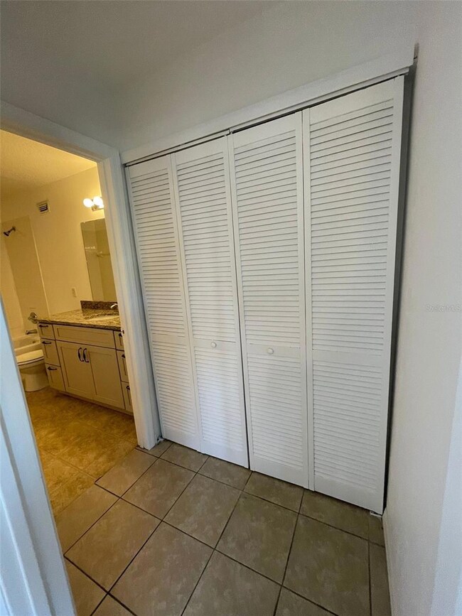 436 Washington Palm Loop unit B, Davenport, FL 33897 - photo 7