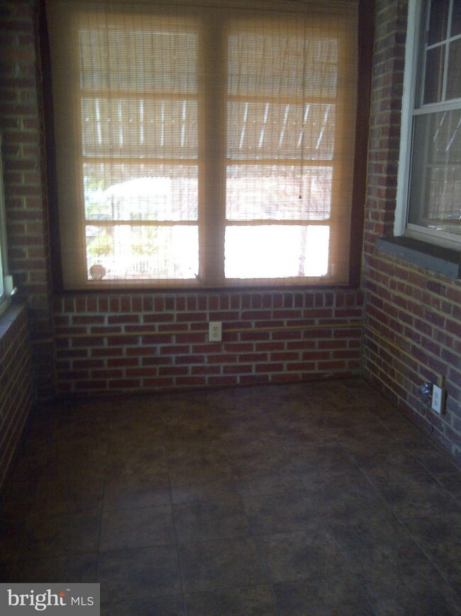 120 53rd St SE, Washington, DC 20019 - photo 5