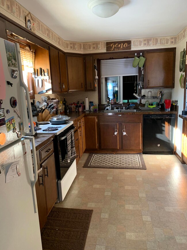 10 verona - kitchen 2