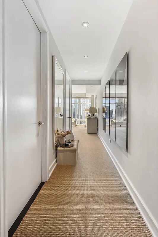 One Beacon Court unit 39F, New York, NY 10022 - photo 4