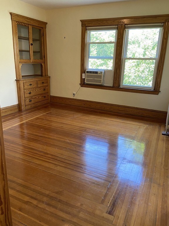 122 Harvey St unit 3, Cambridge, MA 02140 - photo 6