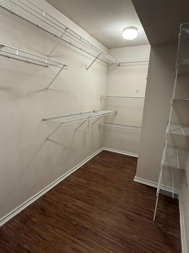 6804 N Capital of Texas Hwy unit 221, Austin, TX 78731 - photo 7