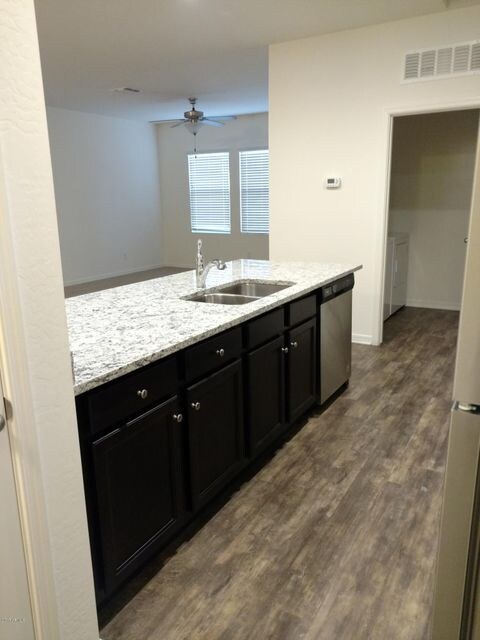 1 - Kitchen 4