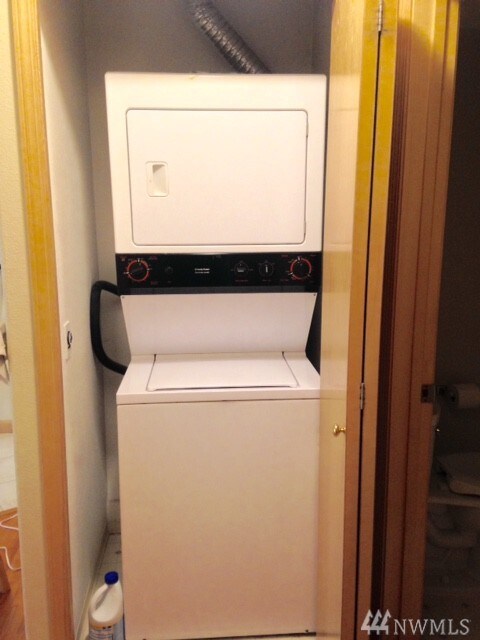 4227 Wintergreen Cir unit 150, Bellingham, WA 98226 - photo 2