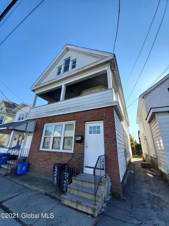 328 Second Ave, Albany, NY 12209 - photo 2