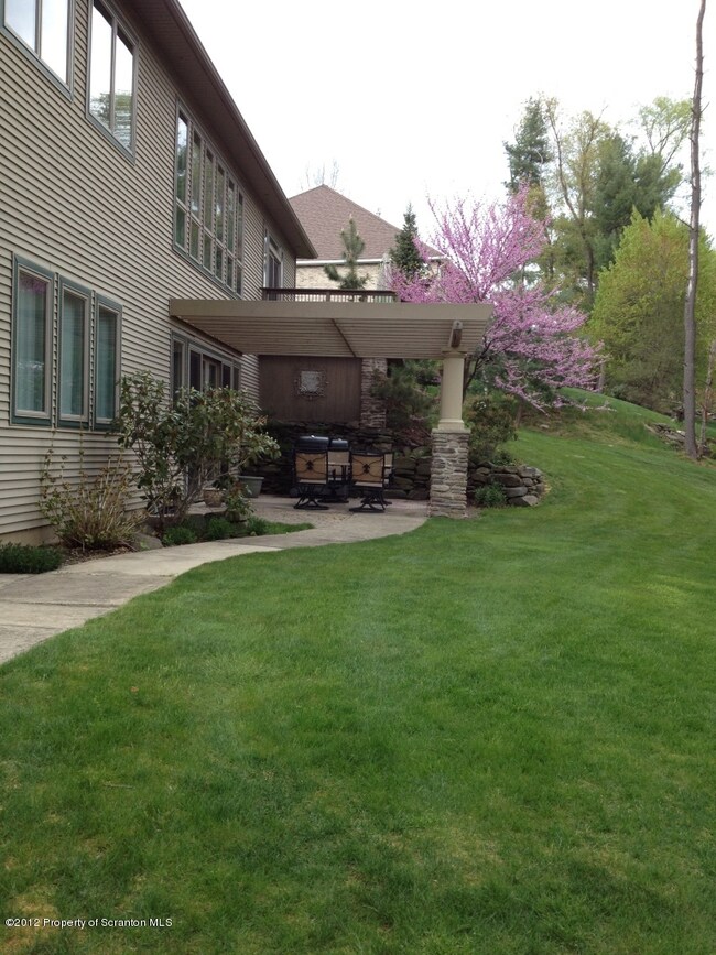 4 Fern Ridge Ct, Shavertown, PA 18708 - photo 5