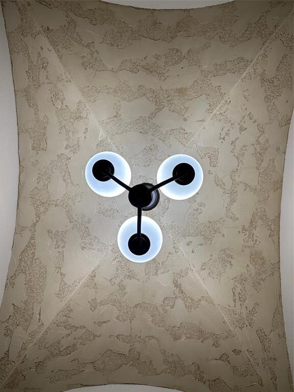 3206 Arrow Creek Dr, Granbury, TX 76049 - photo 3