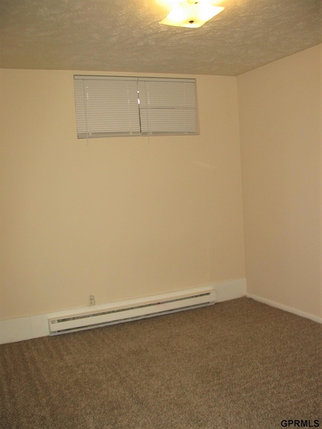 1802 Chandler Rd W unit 5, Bellevue, NE 68147 - photo 7