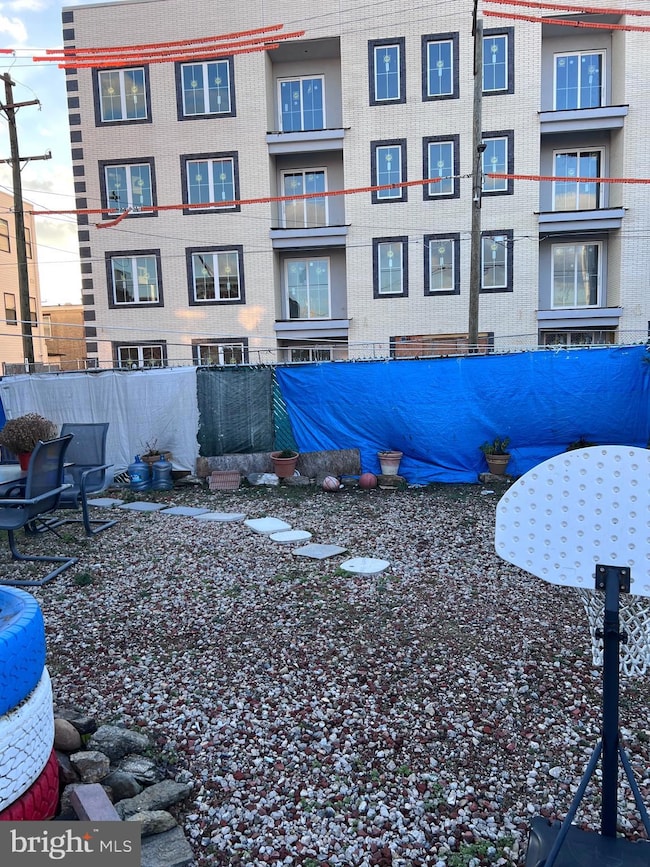 2407 N Mascher St, Philadelphia, PA 19133 - photo 2