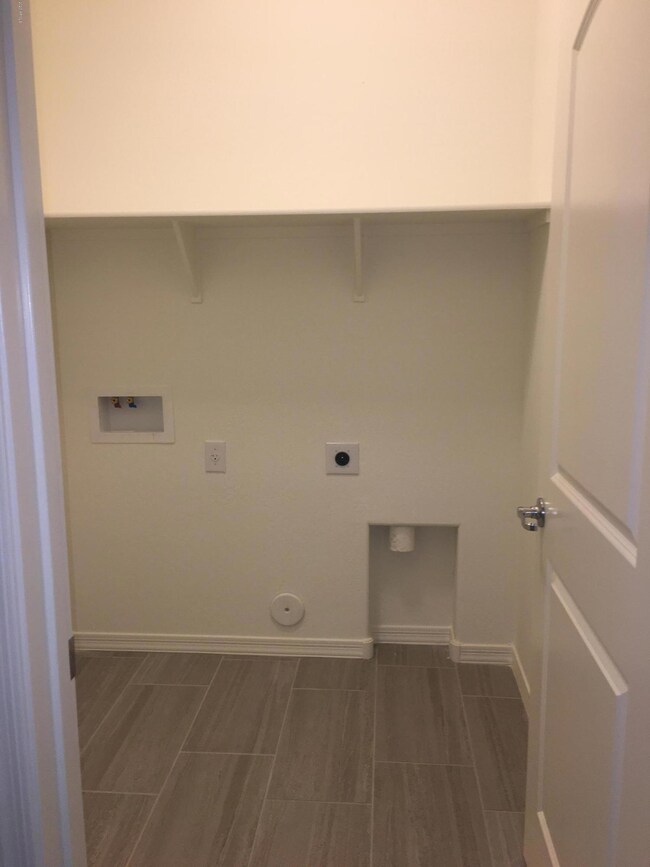 8517 E Osage Ave, Mesa, AZ 85212 - photo 4