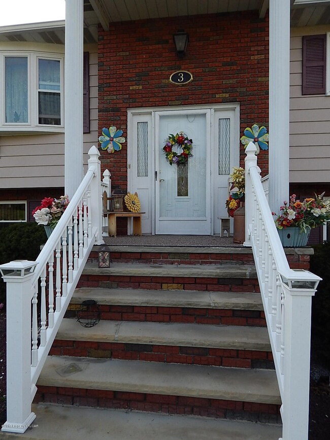 3 N Beech Rd, Wilkes Barre, PA 18705 - photo 3