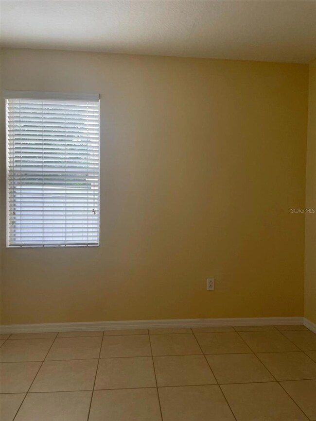 8641 Bradleys Landing St, Orlando, FL 32827 - photo 7