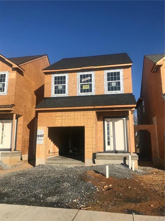 2127 Huntington Ln unit 29, Easton, PA 18040 - photo 2